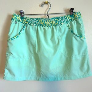 Columbia PFG Golf/fishing skort. Size M-10